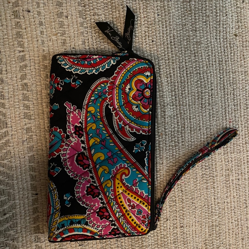 Vera Bradley wristlet wallet